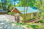 View of Lake Santeetlah - 2 bedroom/1 bath Updated