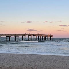 Dog-friendly | Walk to beach | 2 bed, 2 bath