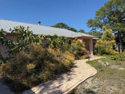 Pool | Dog-Friendly | Walk to beach | 4 beds