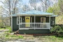 Book a mountain cottage stay | Mini farm vibe
