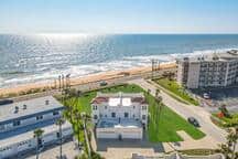 Ocean views | Walk to the beach | 3 bedroom 2 bath