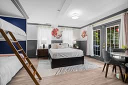 Serene River view Retreat w/Hot Tub+Pool+Boat Dock - Image 4