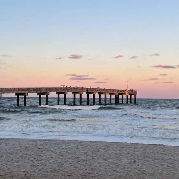 Dog-friendly | Walk to beach | 2 bed, 2 bath - Image 1