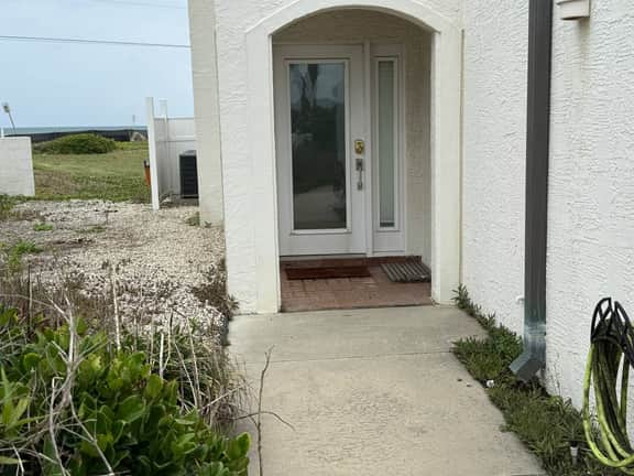 Ocean views | Walk to the beach | 3 bedroom 2 bath