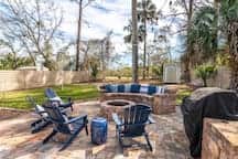 Quiet & Safe - 5 min to downtown - 3 bed/2 bath