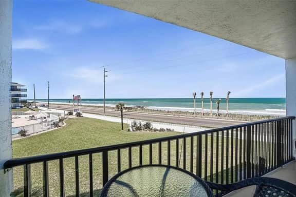Fetch the Breeze on Flagler Beach - NO PET FEES