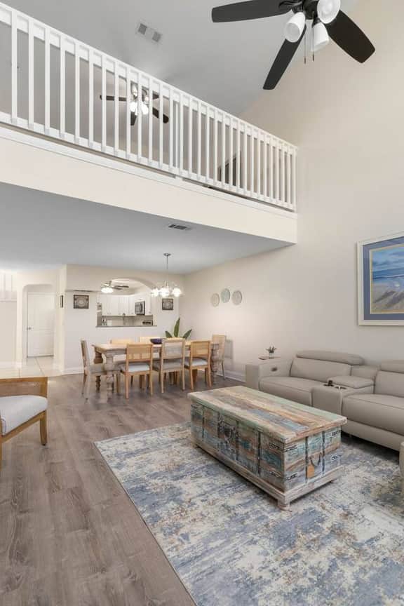 Ocean views | A1A | 4 beds | sleeps 8 - Image 2