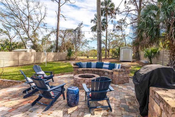 Quiet & Safe - 5 min to downtown - 3 bed/2 bath