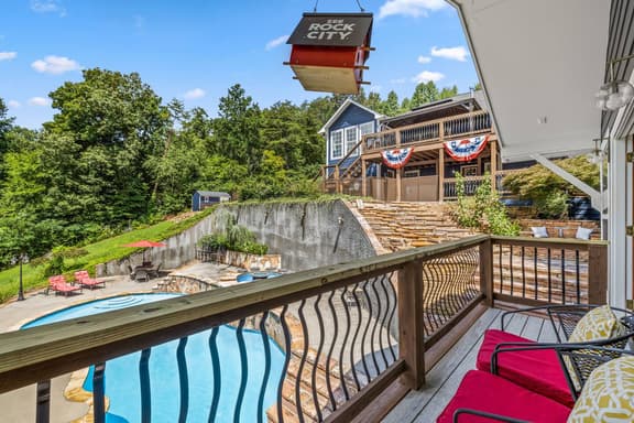 Serene River view Retreat w/Hot Tub+Pool+Boat Dock - Image 1